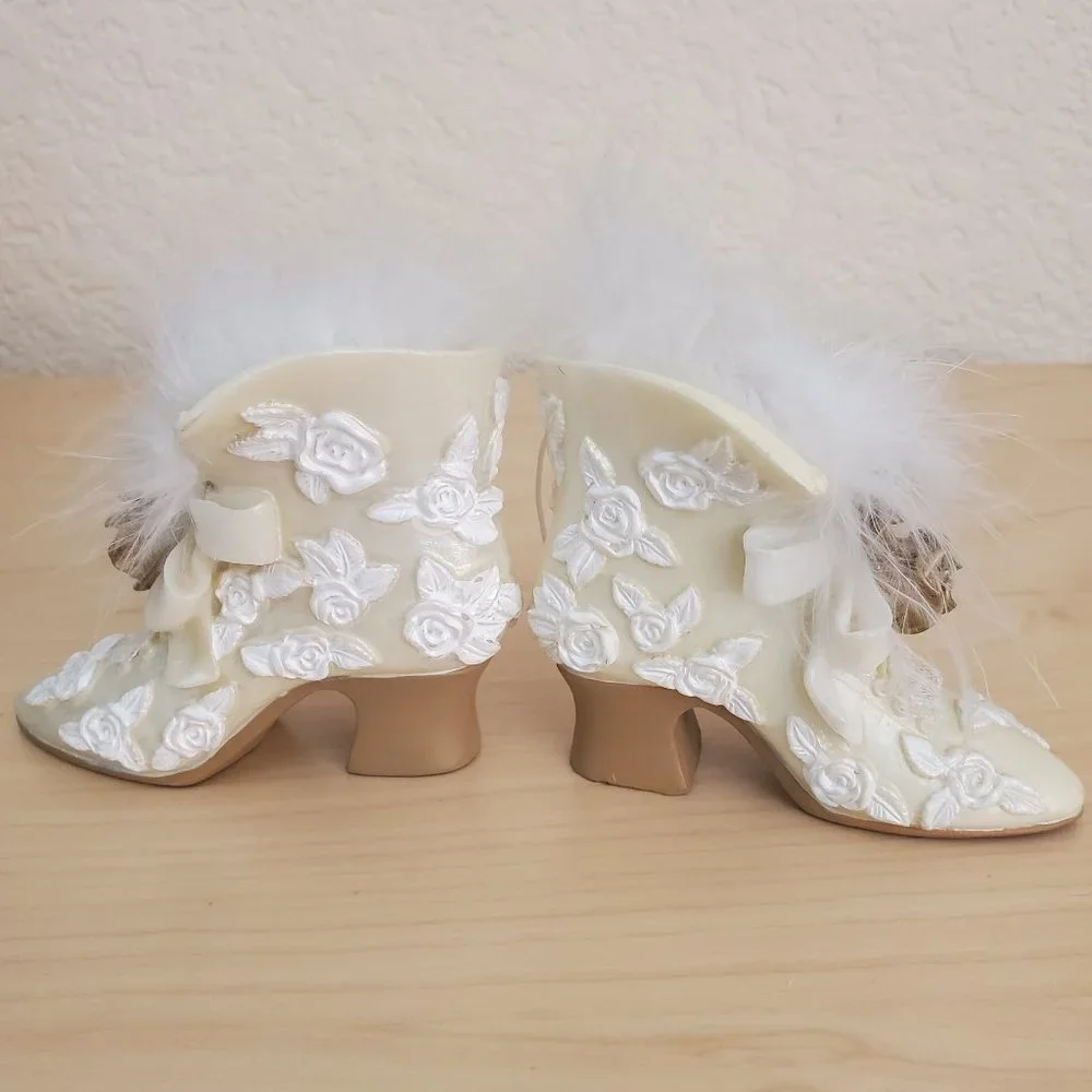 Vintage Victorian Resin Womens High Heel Shoe Boot Hanging Figurine Decorative